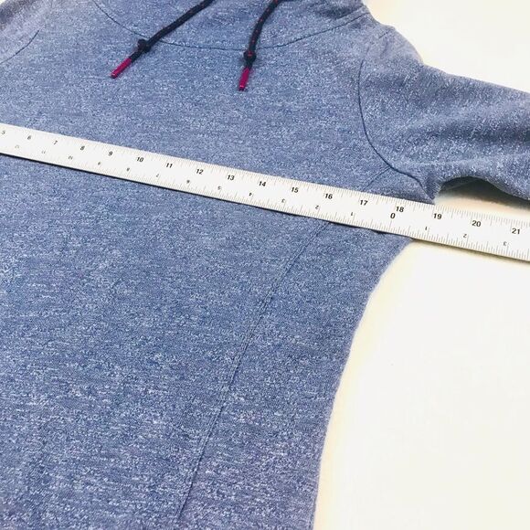 The North Face Chambray Blue And Purple Cowl Neck Sweatshirt - Women’s Small - Picture 6 of 11